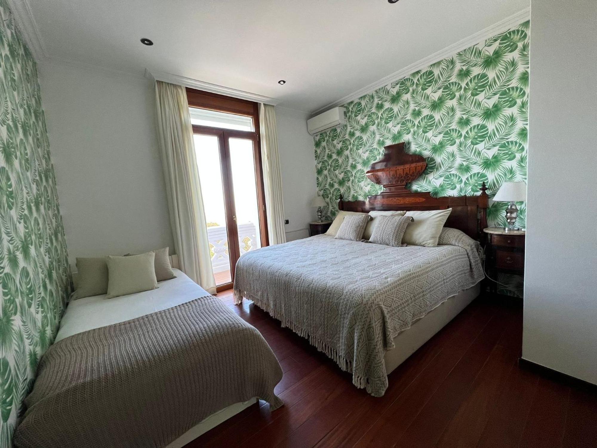 Aya House Hotel Барселона Екстериор снимка