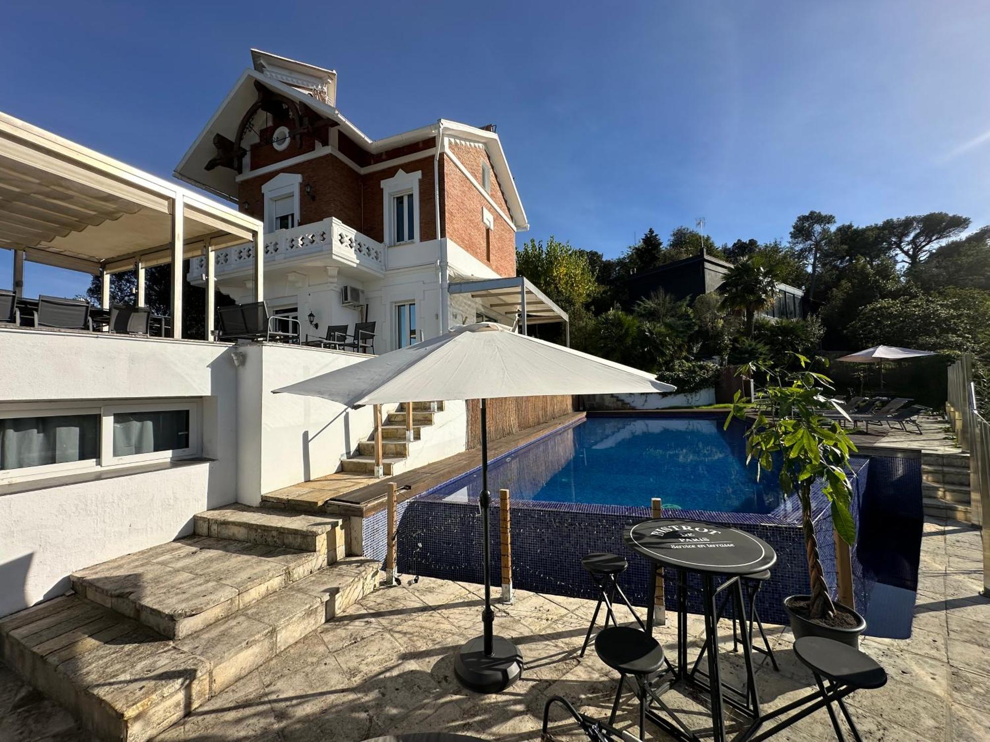 Aya House Hotel Барселона Екстериор снимка